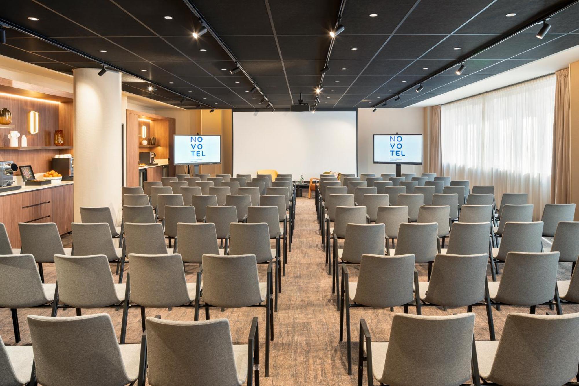 Novotel Paris La Defense Nanterre Eksteriør bilde