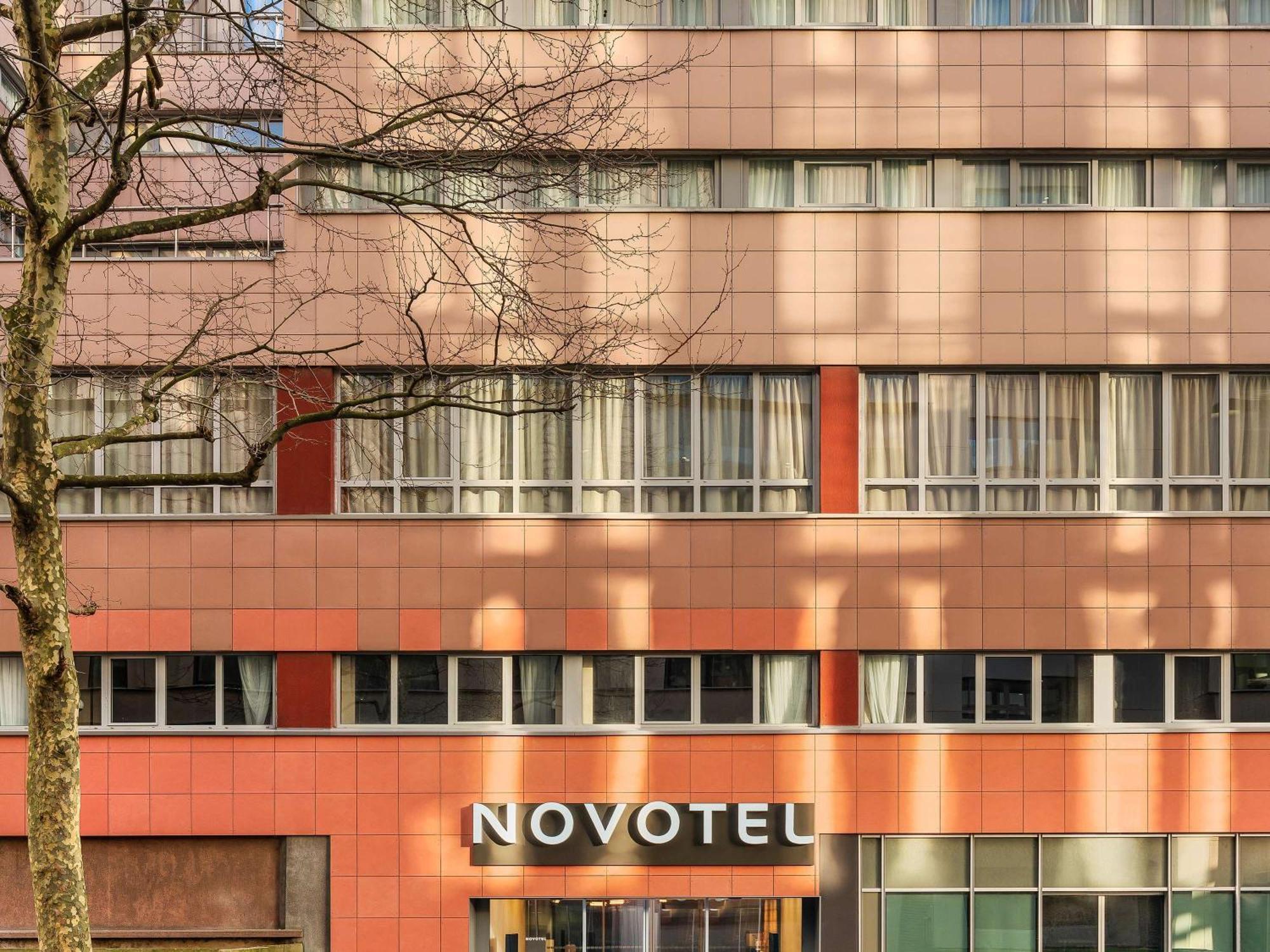 Novotel Paris La Defense Nanterre Eksteriør bilde